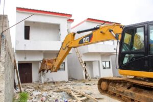 LUTTE CONTRE LES CONSTRUCTIONS ANARCHIQUES