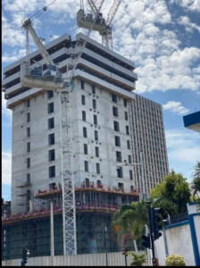 TOUR F, VERS UNE REDUCTION DE LA HAUTEUR ?