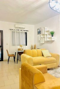 Studio meublée situé à Cocody