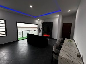Appartement meublé -(02 pièces)- Cocody Angré