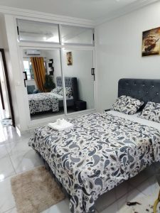 Studio meublé à Cocody riviera palmeraie