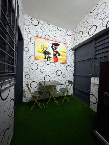 Résidence meublée de 02 pièces  située à Yopougon