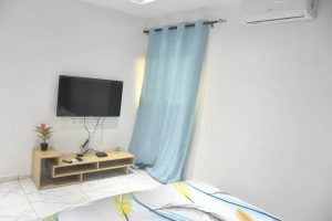 Studio meublé disponible à BONOUA