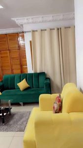 Studio meublé disponible à Cocody Abatta