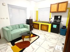 Studio meublé disponible à Abatta, Cocody, Abidjan. Cote d&rsquo;Ivoire
