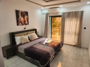 Appartement meublée de 02 pièces à Cocody Riviera triangle , Abidjan , Côte d&rsquo;Ivoire