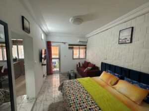 Studio meublé disponible à la Riviera Bonoumin, Abidjan, Côte d&rsquo;Ivoire