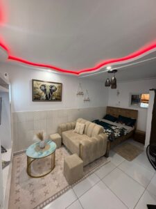 Studio meublé disponible à Niangon,  Yopougon, Abidjan, Côte d&rsquo;Ivoire