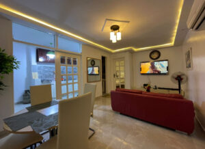 Appartement meublées 2 pièces situés à Cocody Angré carrefour 2 plateaux vallon Carrefour Opéra ,Abidjan Côted’Ivoire