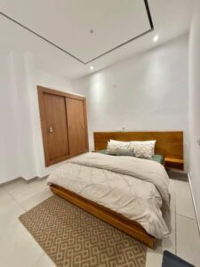 Résidence meublée de 02 pièces disponible à la Riviera palmeraie, Abidjan, Côte d&rsquo;Ivoire