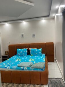 Appartement meublé 2 pièces disponible à Cocody, Angré 8-èmeTranche , Abidjan, Côte-d’Ivoire