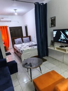 Studio meublé disponible au carrefour 05  Koumassi, Côte-d’Ivoire