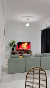 Appartement meublé de 02 pièces disponible à la Riviera palmeraie, Abidjan, Côte d&rsquo;Ivoire