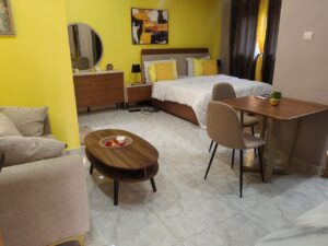 Studio meublé disponible au quartier Gonfreville, Bouaké, Côte-d’Ivoire