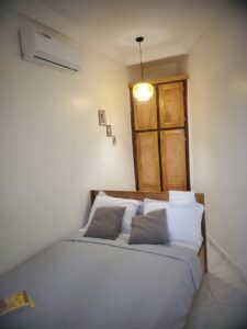 Studio meublé disponible à Tazibo, Daloa, Côte d’Ivoire