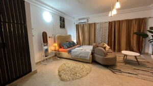 Studio meublée disponible à la Riviera Palmeraie Cocody, Abidjan, Côte d’Ivoire